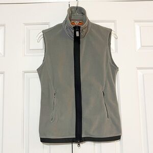 Frauenshuh Limited Edition Gray Green Fleece Vest with Black Trim. Extra Small
